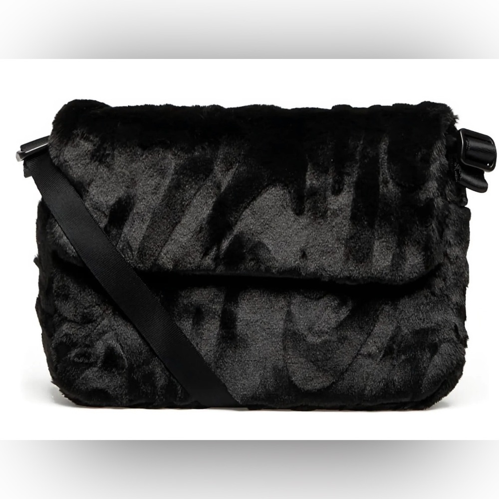 New Nike Sportswear Futura 365 Faux Fur crossbody